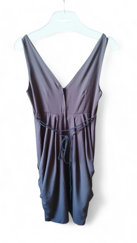 Dámské šaty na ramínka