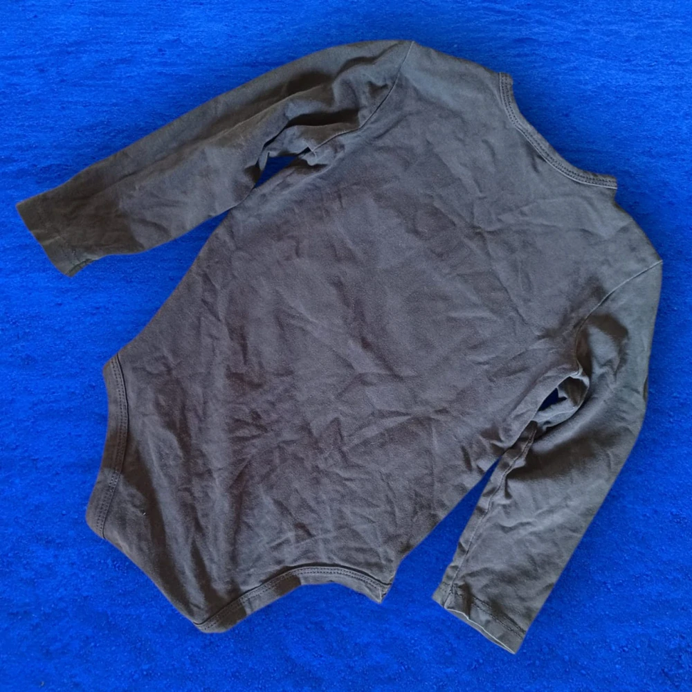 Klučičí body dlouhý rukáv