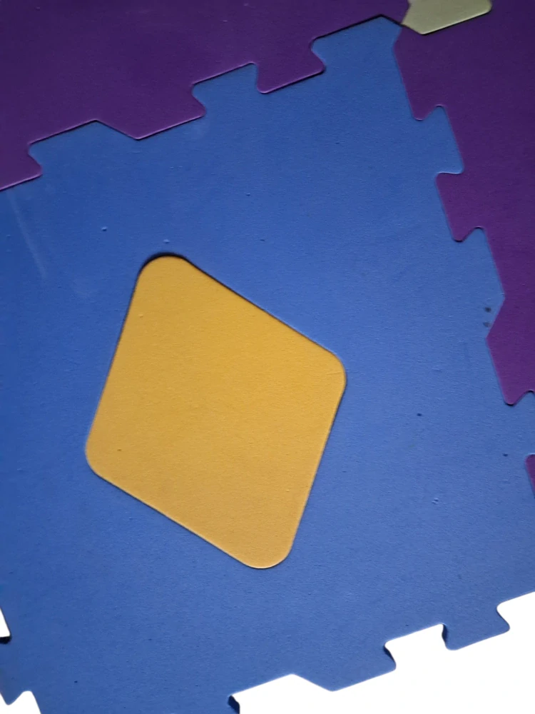 PĚNOVÉ PUZZLE TVARY