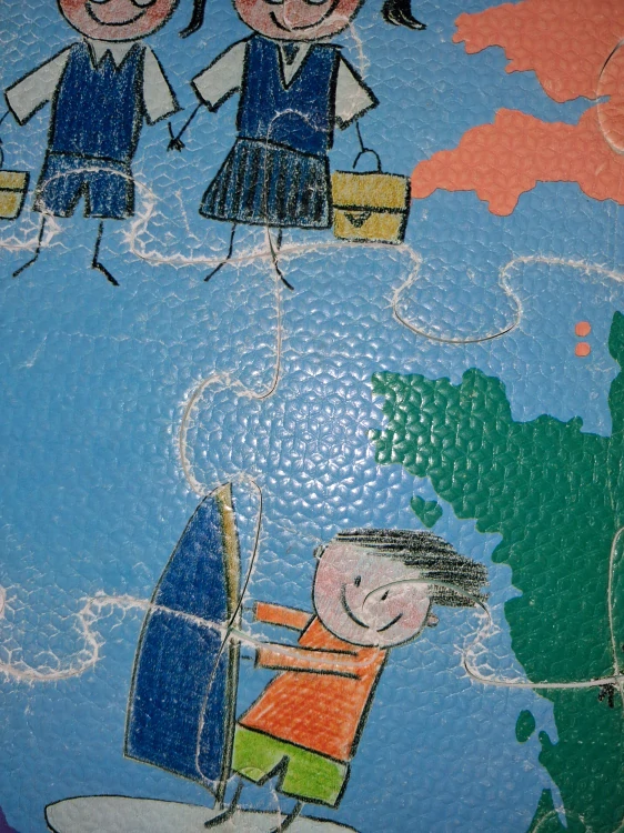 DŘEVĚNÉ PUZZLE MAPA