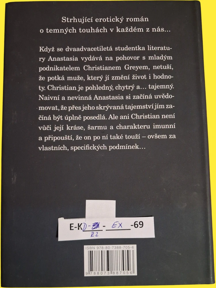 Padesát odstínů šedi