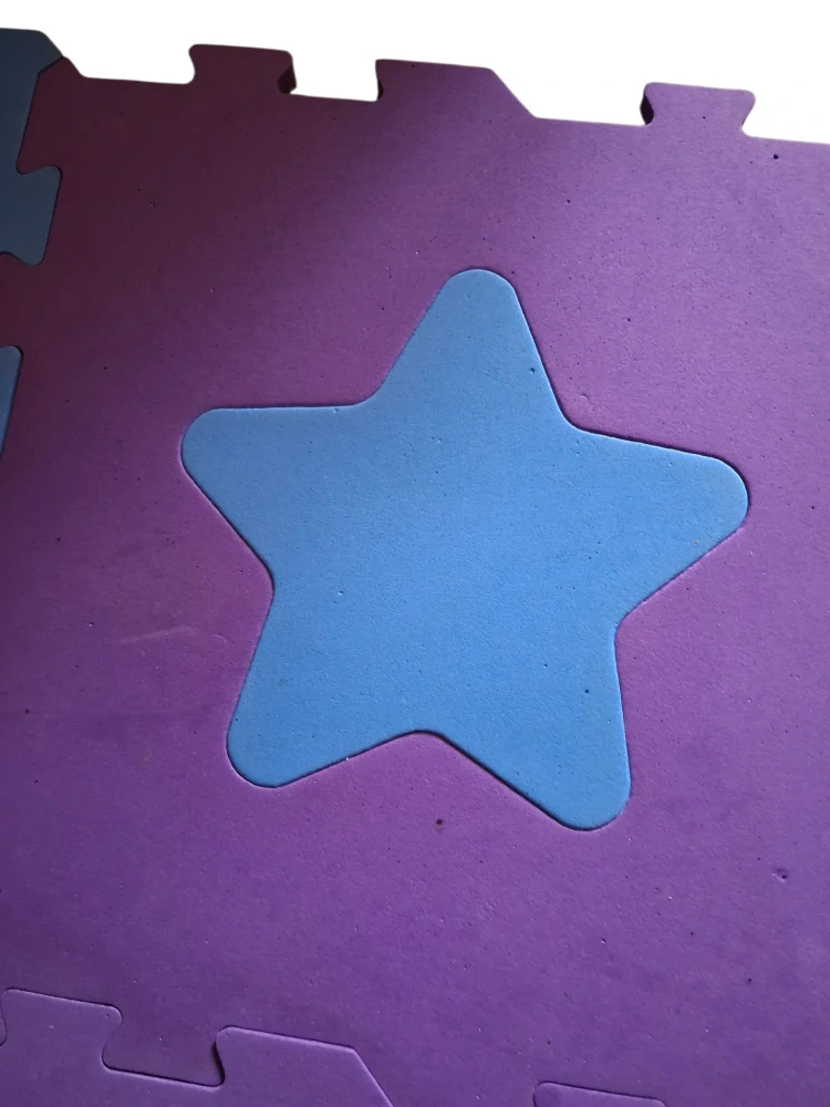 PĚNOVÉ PUZZLE TVARY