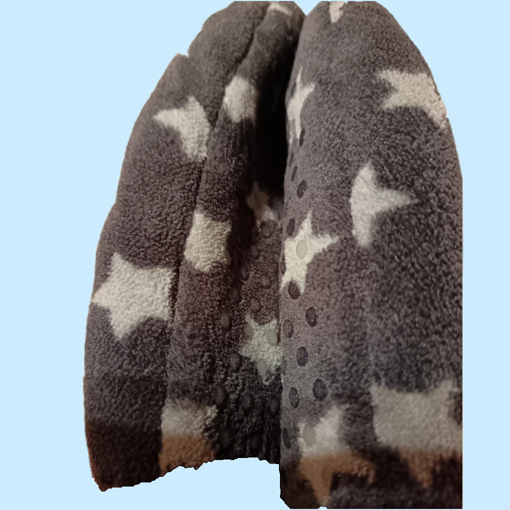 Klučičí domácí ponožkové bačkory Mickey Mouse, vel. 29–31