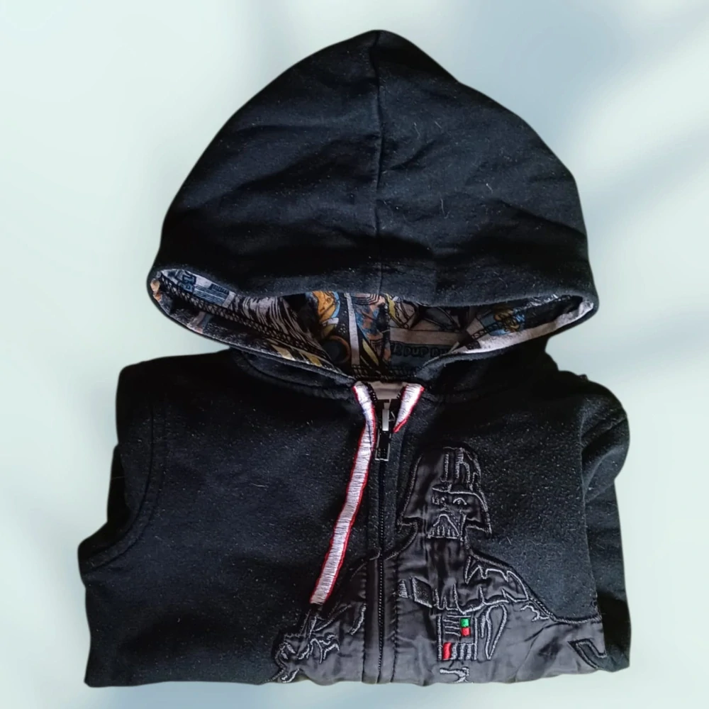 Klučičí mikina