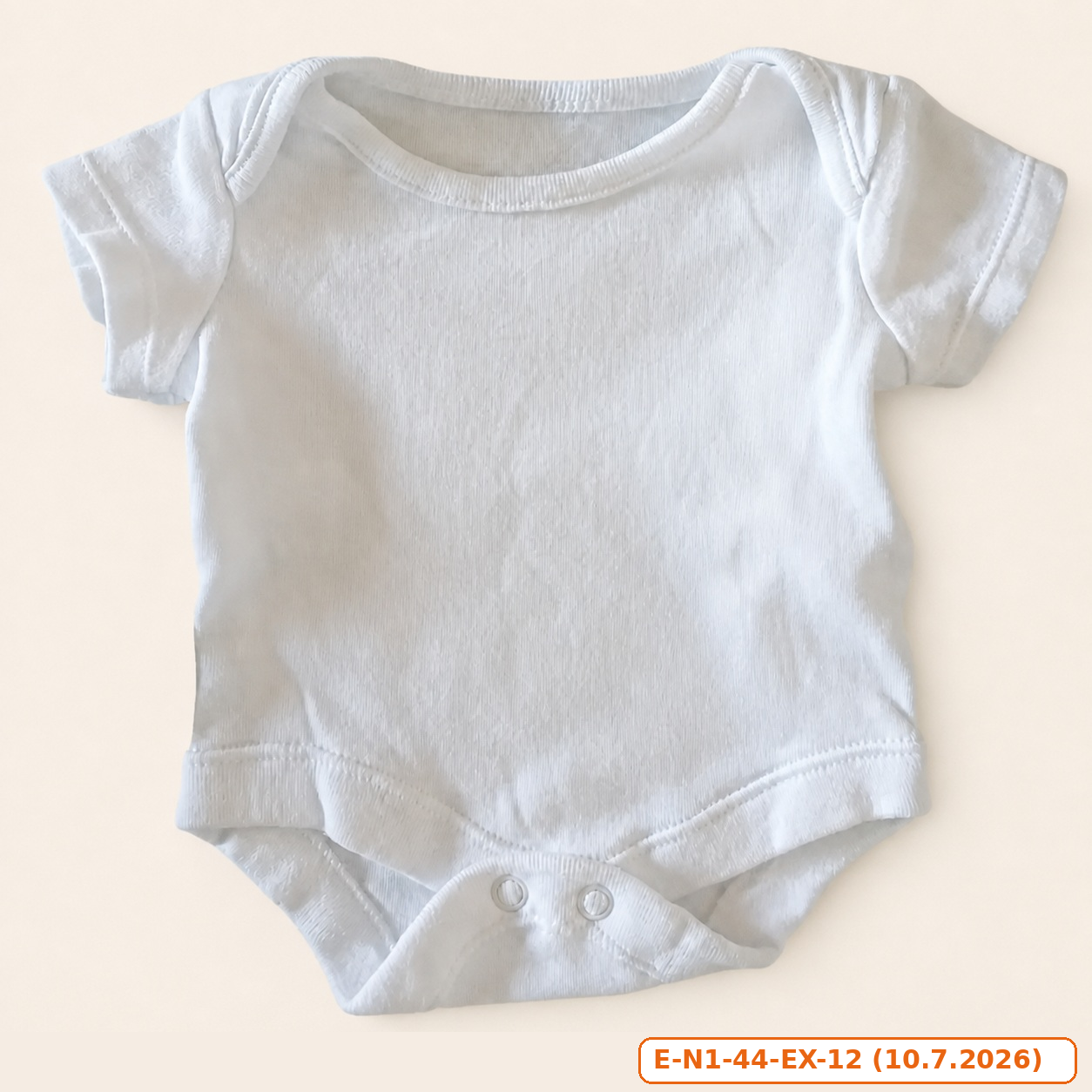 Neutrální bílé body s krátkým rukávem, vel. 44