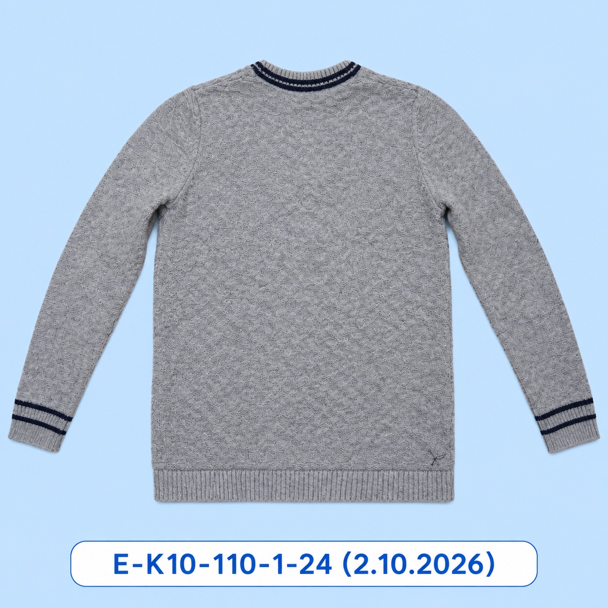 Šedý svetr na knoflíky s kapsami – vel. 110