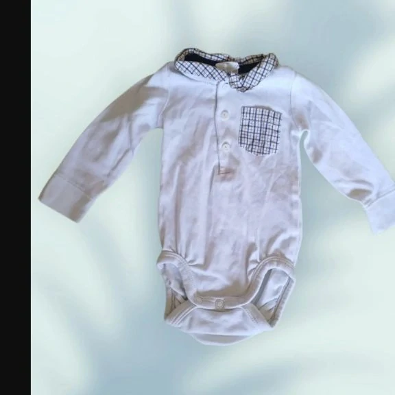 Klučičí společenské body s límečkem a kapsičkou, vel. 56
