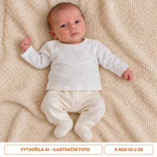 Neutrální bílá mikina s patentkami na ramenou, vel. 50